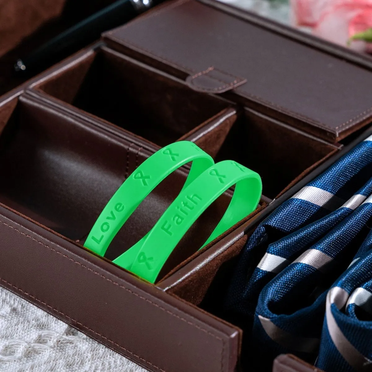Adult Green Awareness Silicone Bracelet Wristbands
