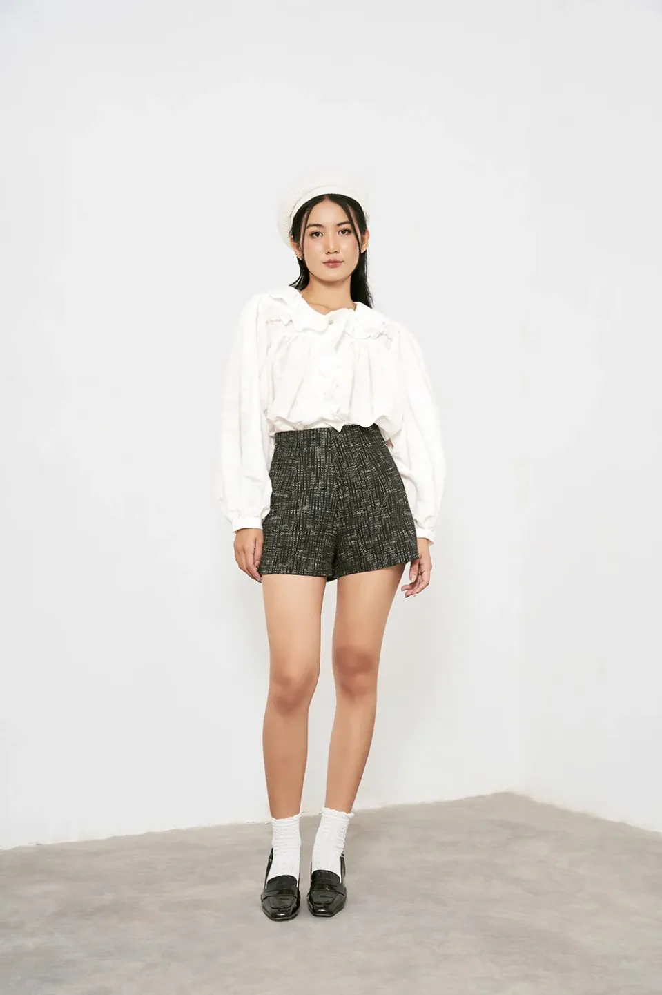 Dottie Patterned Short Q0292 - Gu Fashion | Vietnam Fashion Store