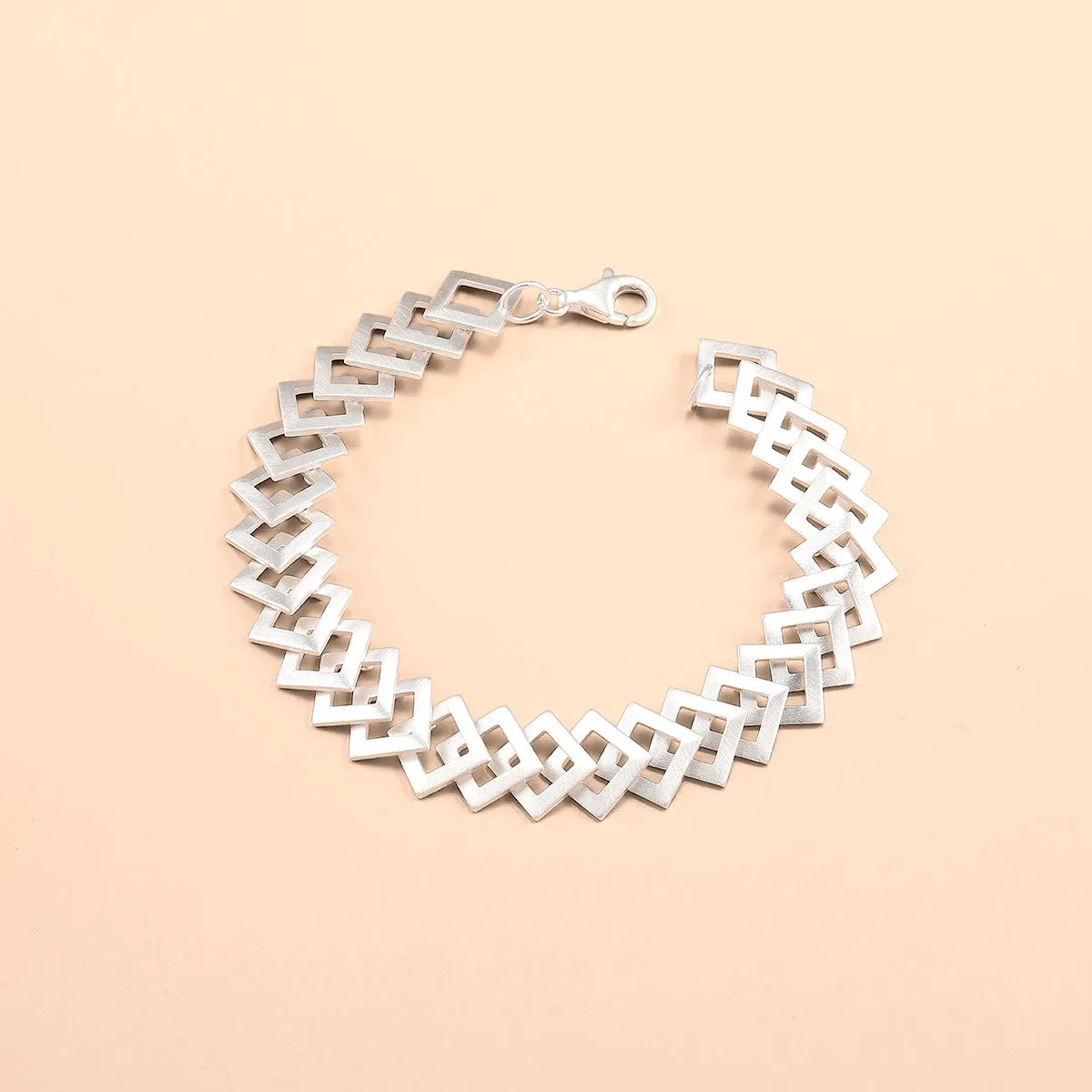 Flexible Diamond Shape Square Silver Bracelet