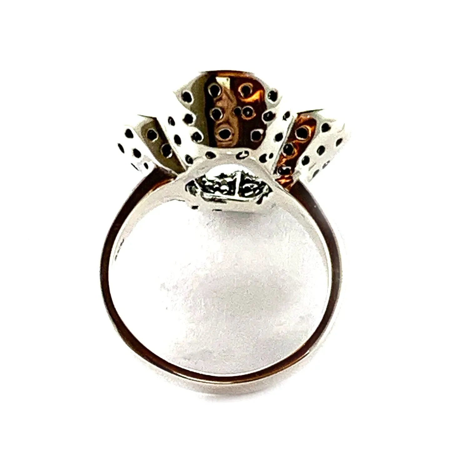 Flower silver ring with marcasite