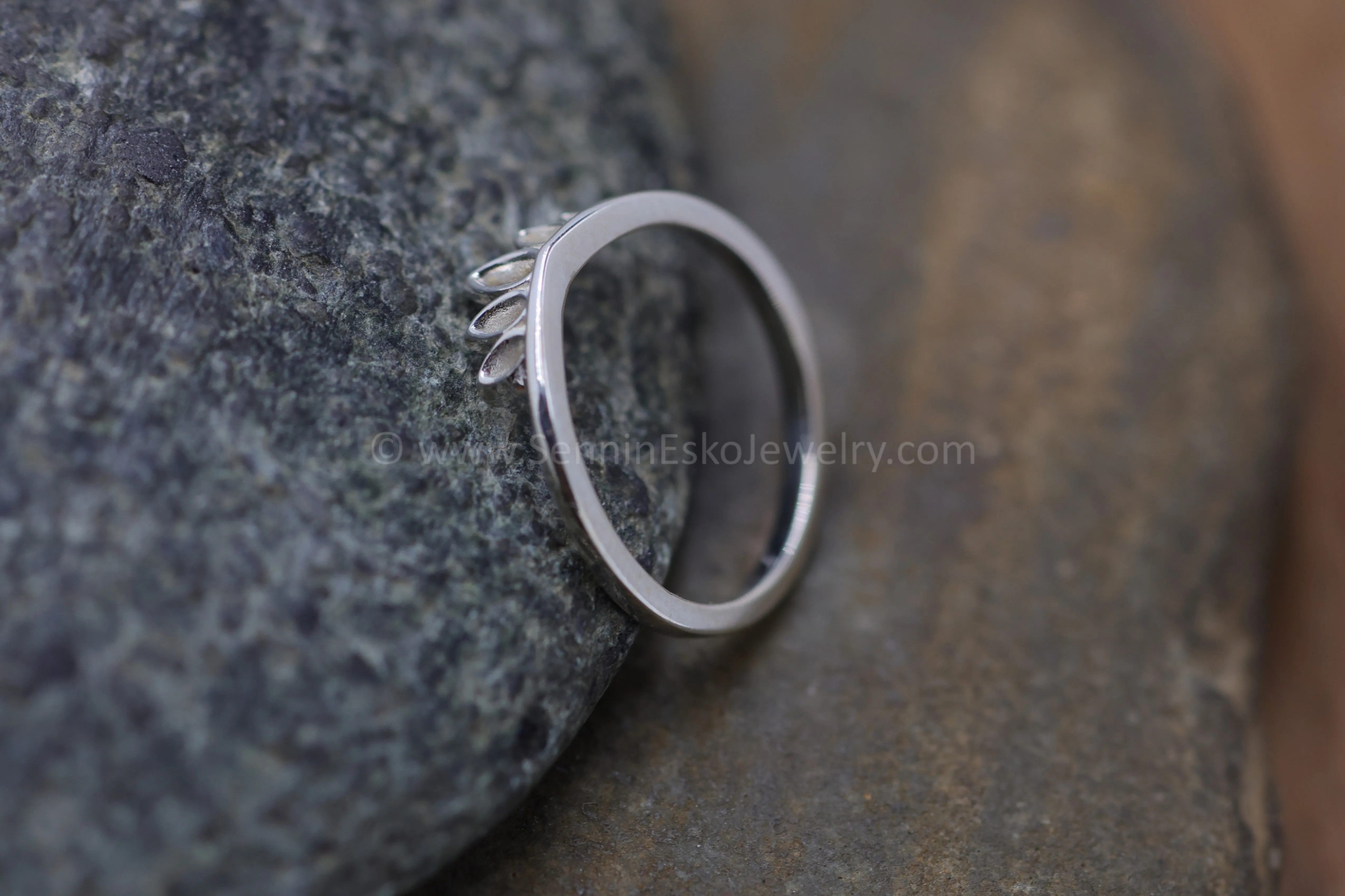 READY TO SHIP Silver Simple Crown Inspired Ring, Size 7