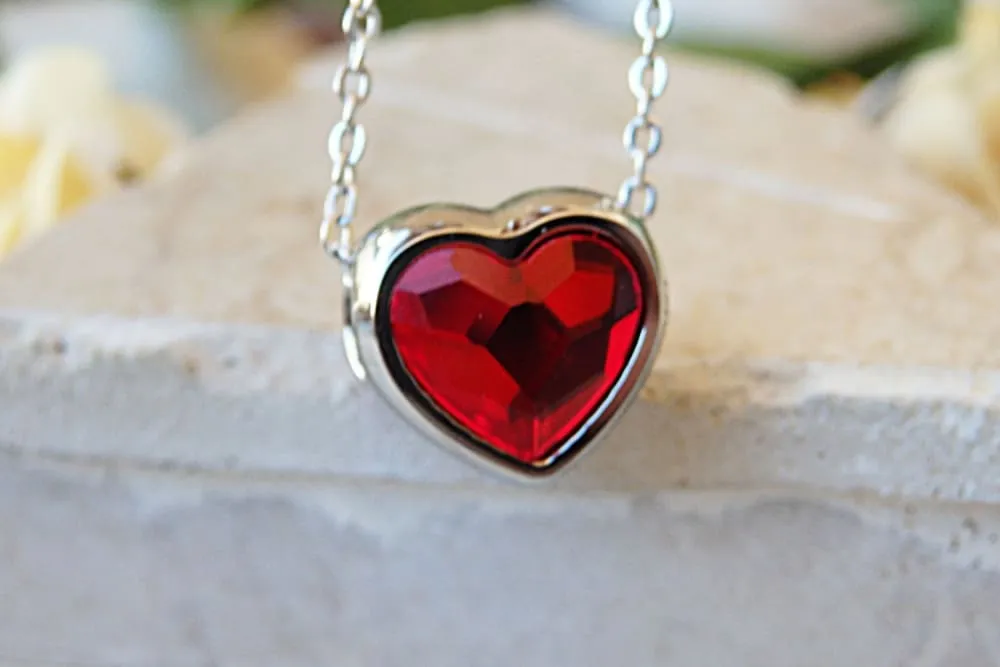 Red heart necklace
