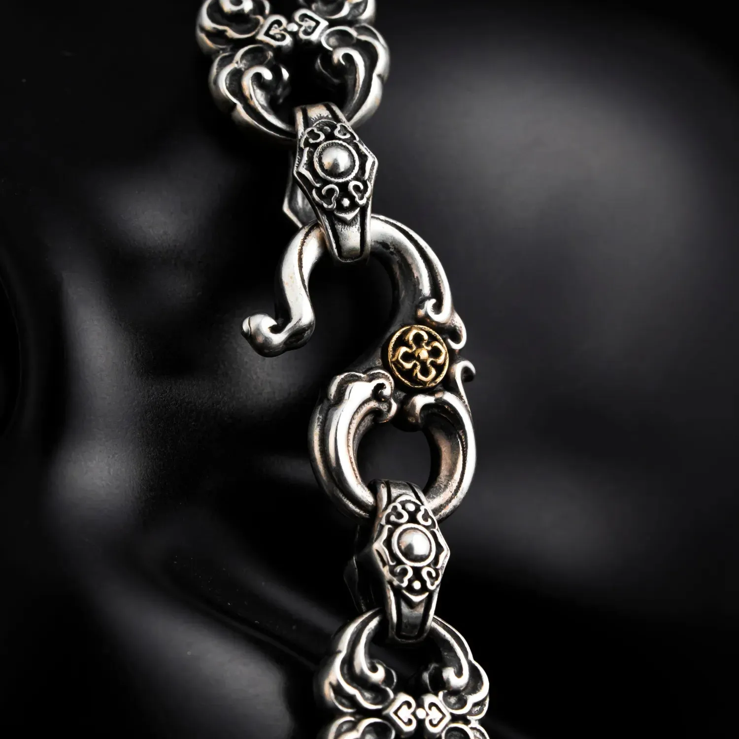 Shanwen Armor Bracelet