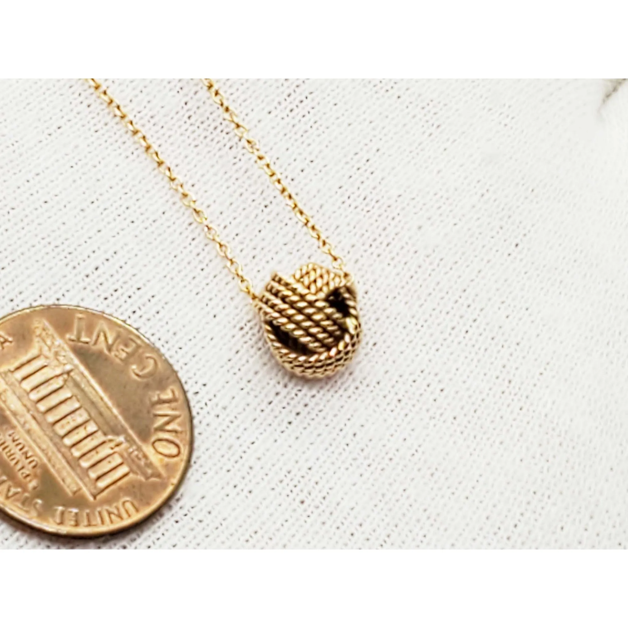 Tiffany & Co Twist Knot Pendant Necklace 18k Gold